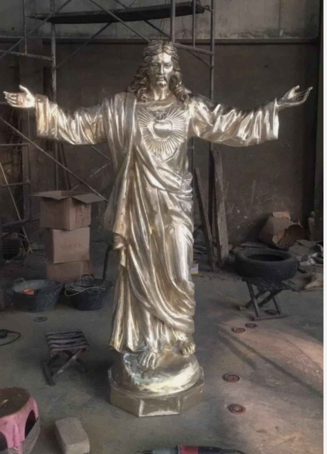 Welcoming Christ 6ft bronze statue Fynders Keepers