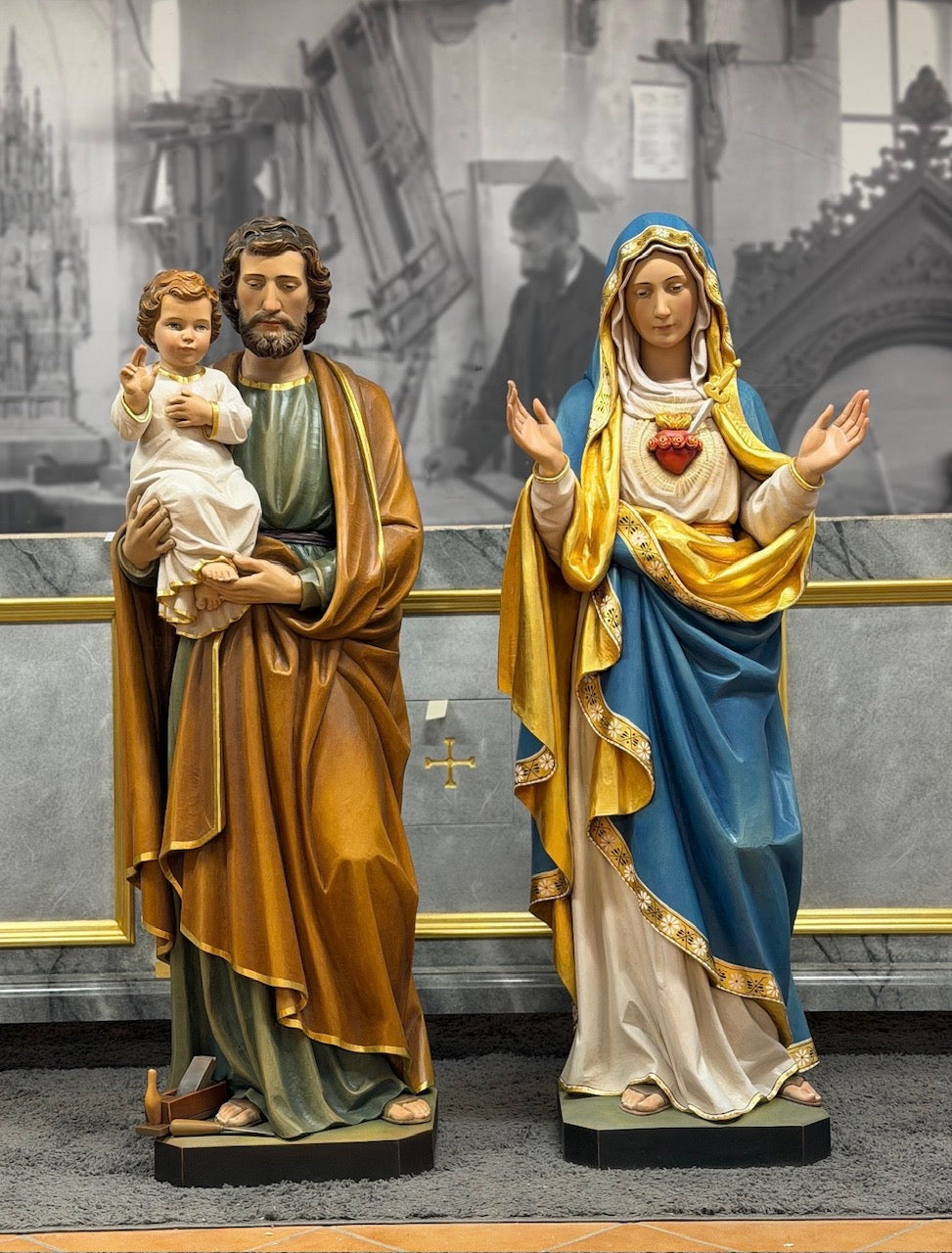 Wood Carved Statues of Mary and St. Joseph with Child (FS223)