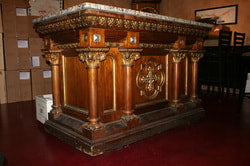 Altar s2158 Romanesque Fynders Keepers