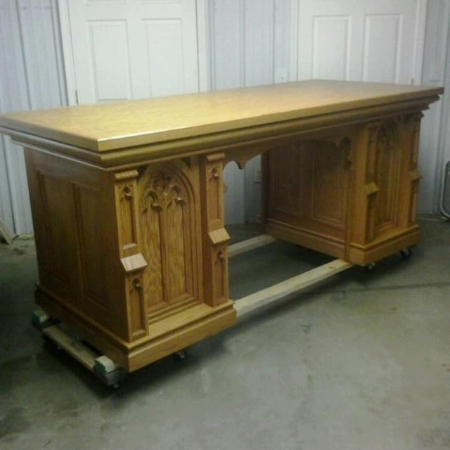 Altar X1444 Altar of Sacrifice in Oak Gothic.