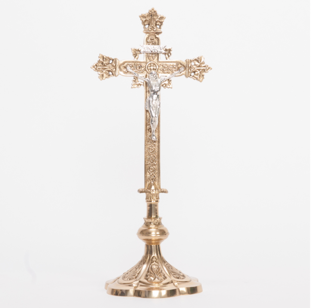 H-44 Scalloped Crucifix