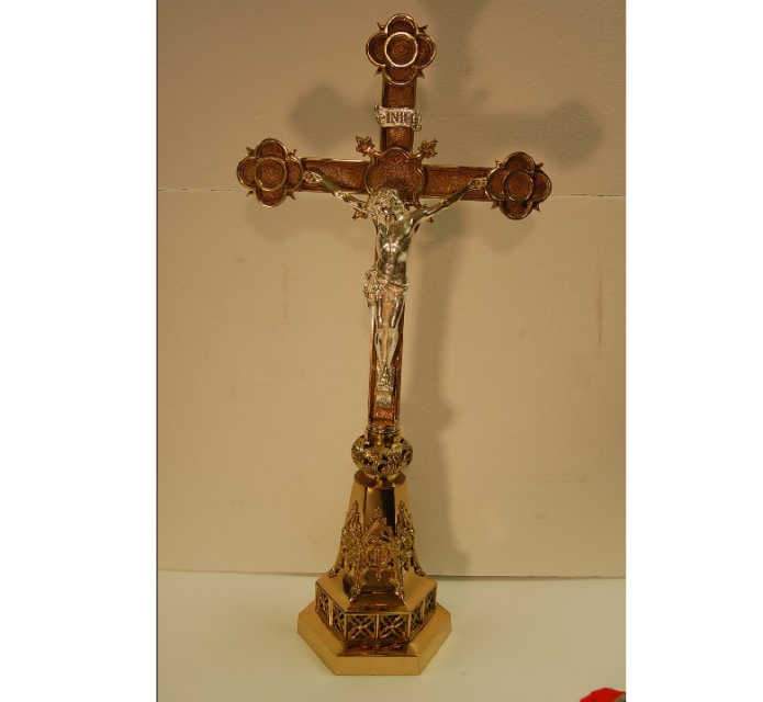 H-110 Altar CRUCIFIX