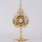 h-40 Gothic Spired Monstrance