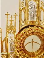 h-40 Gothic Spired Monstrance