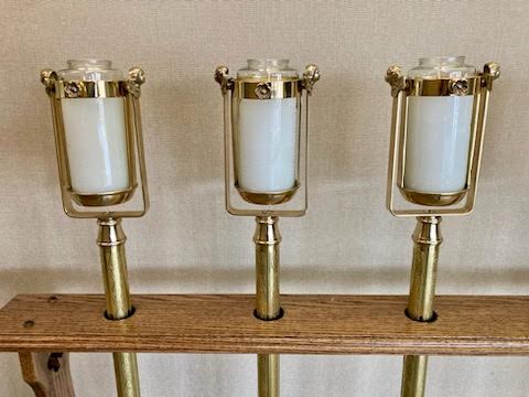 H-311 Set of 6 Torches with Wood Stand Fynders Keepers