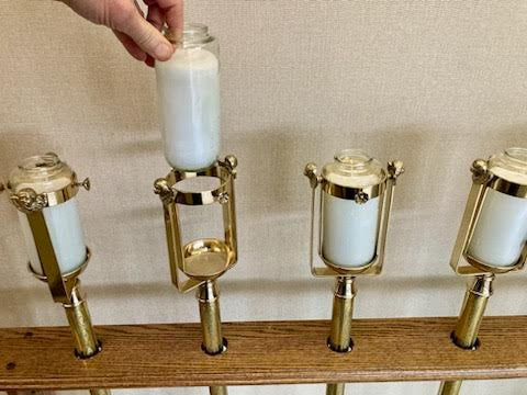 H-311 Set of 6 Torches with Wood Stand Fynders Keepers