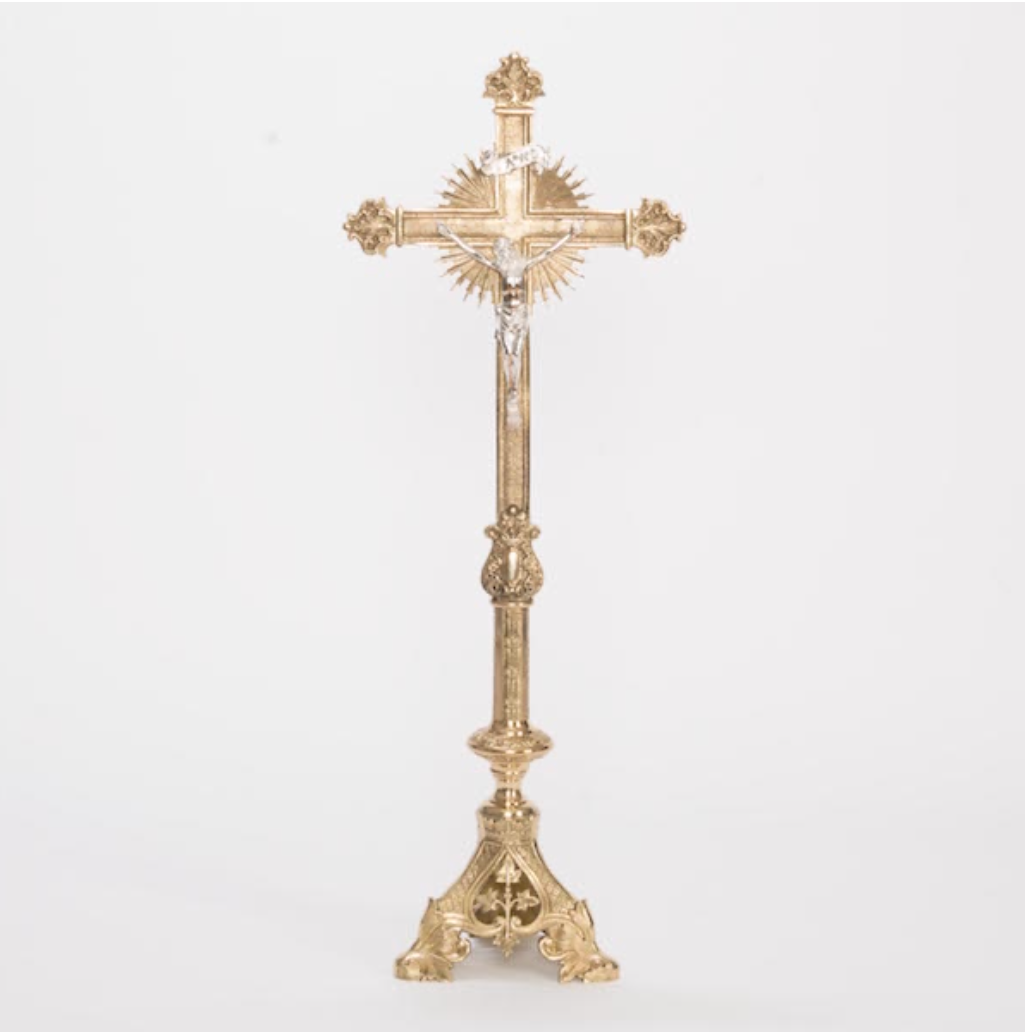 H-135 Ivy Altar Crucifix