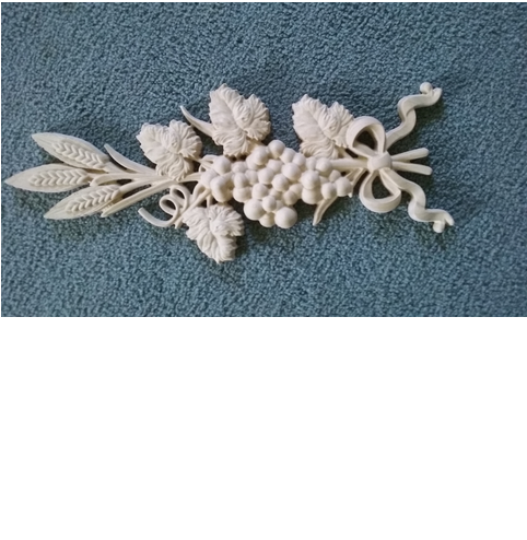 Grape Leaf and Wheat motif 16"