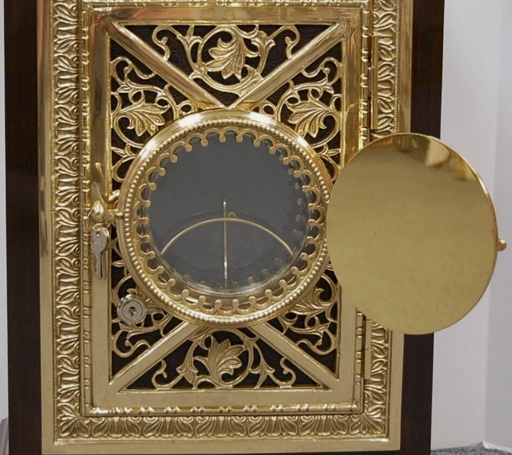 H-253 Large Host Monstrance Tabernacle Fynders Keepers
