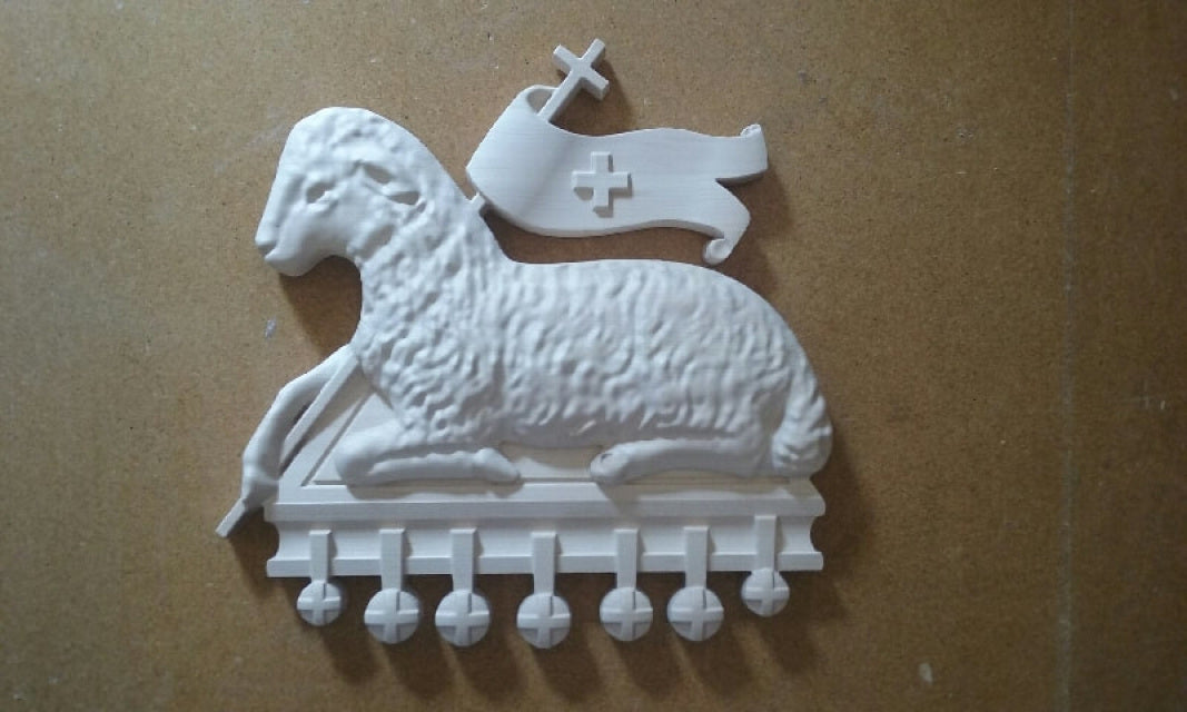 New Carved Lamb Symbol No Rays 19"