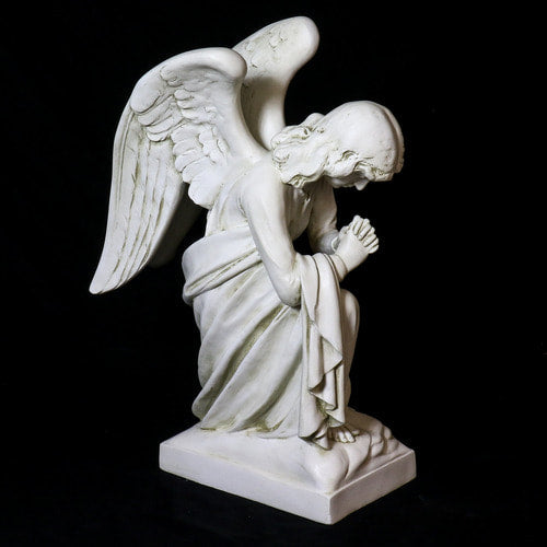 28" Kneeling Adoring Angel X25806