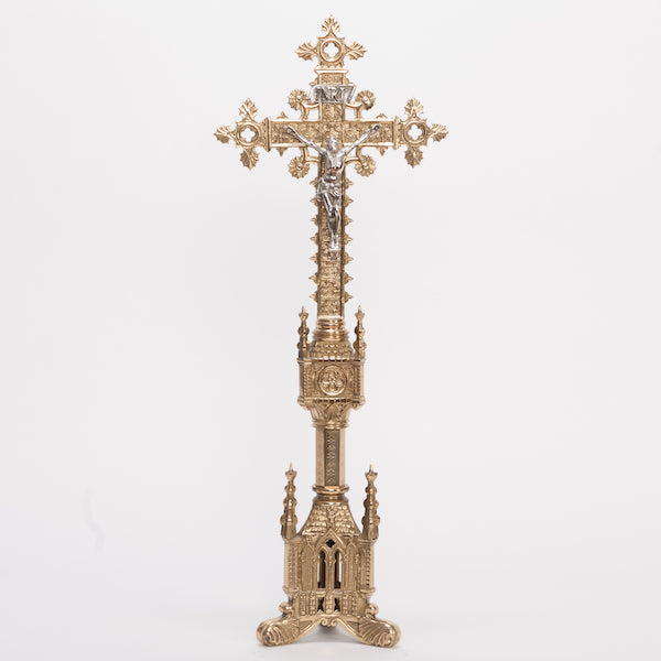 H-118 Gothic Altar Crucifix 23.25