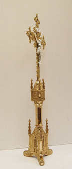 H-118 Gothic Altar Crucifix 23.25