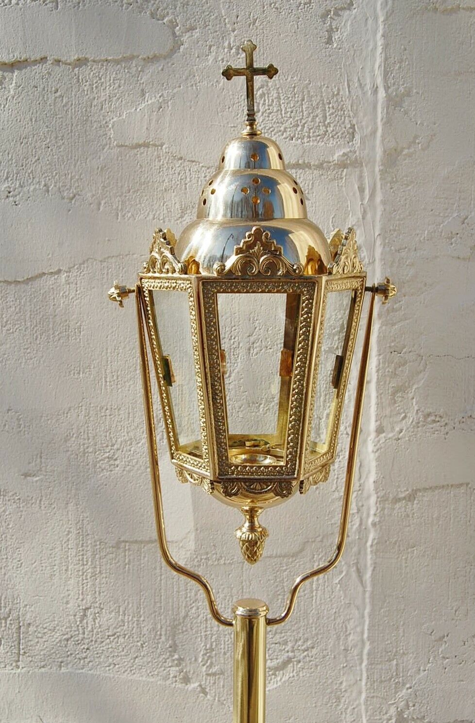 H-130 Single Processional Lantern Fynders Keepers