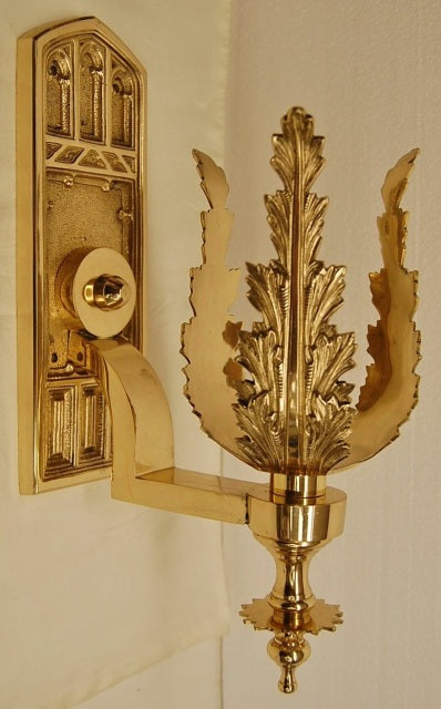 Sanctuary Lamp H-194 Font