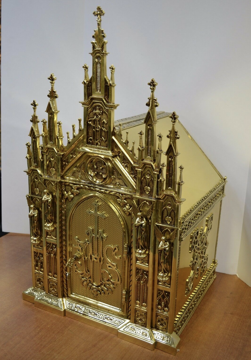 H-511 Gothic Large Cathedral Tabernacle (call for current price) Fynders Keepers
