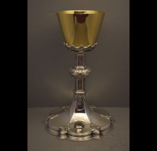 Gothic Chalice 154875x