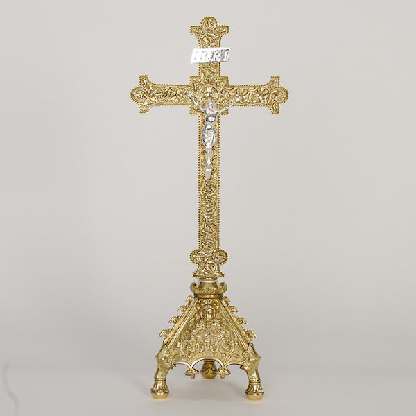 H-349 Altar Crucifix