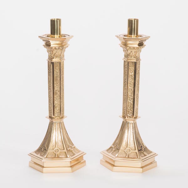 h-361 Candlestick 11.5"