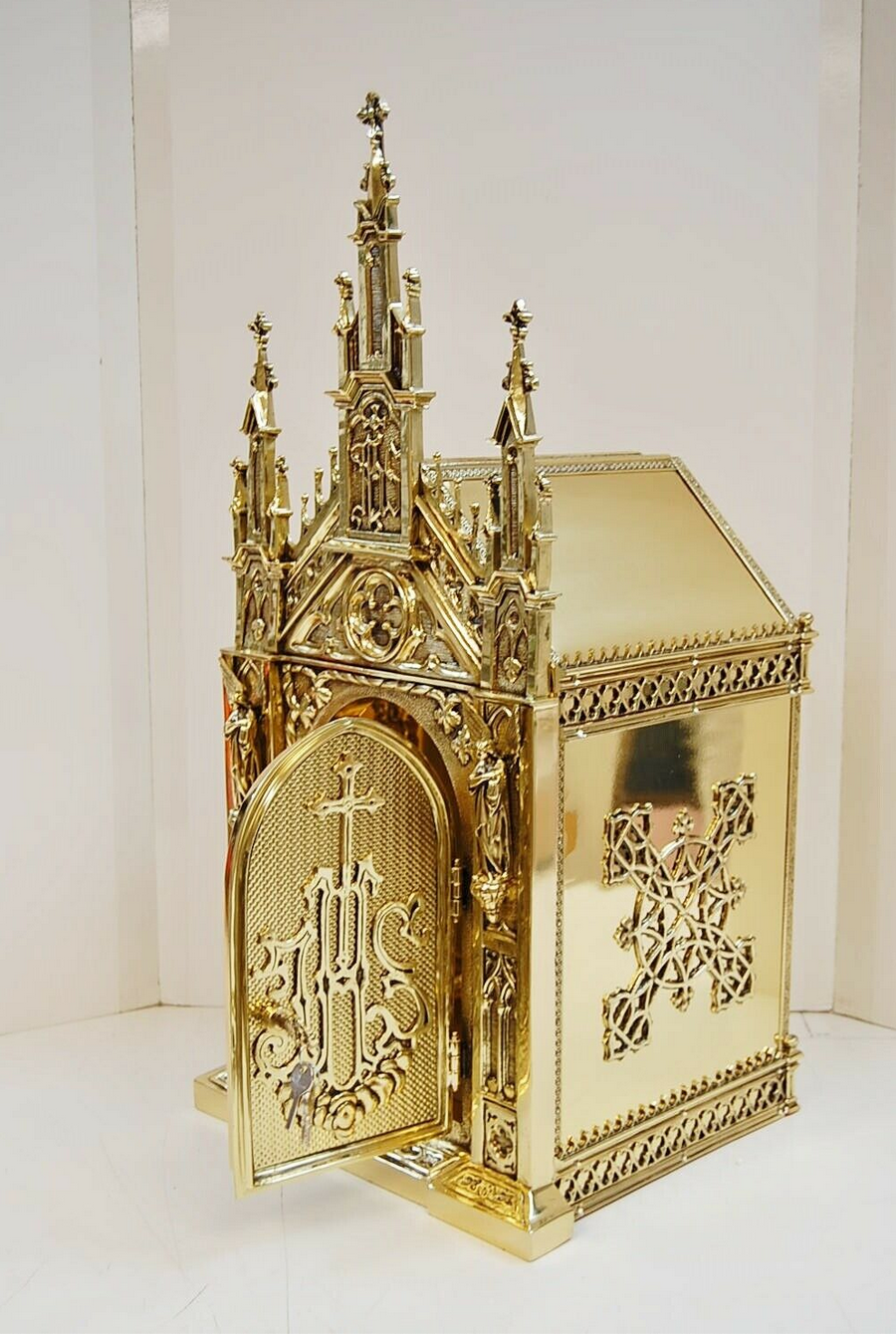 H-417 Gothic Tabernacle Fynders Keepers