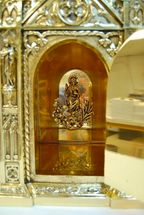 H-417 Gothic Tabernacle Fynders Keepers
