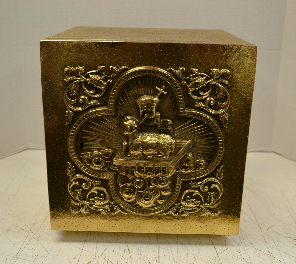 H-815B Brass Agnus Dei Lamb of God Tabernacle Fynders Keepers