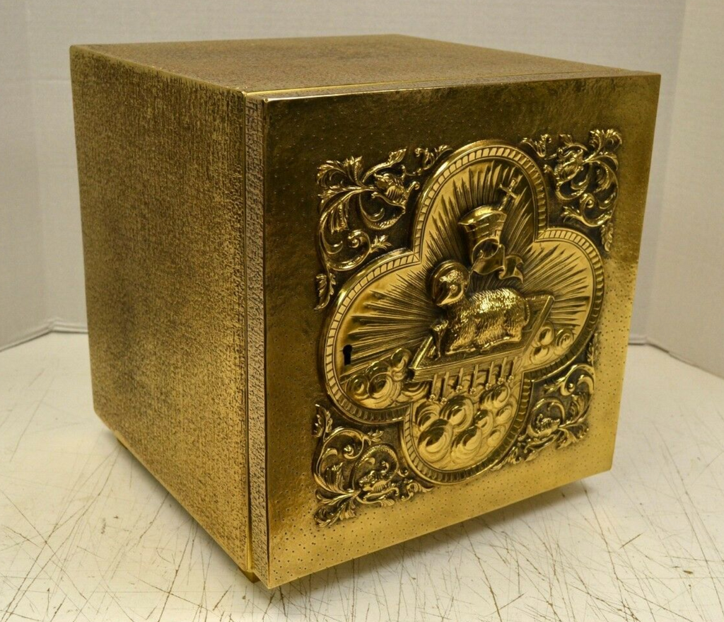 H-815B Brass Agnus Dei Lamb of God Tabernacle Fynders Keepers