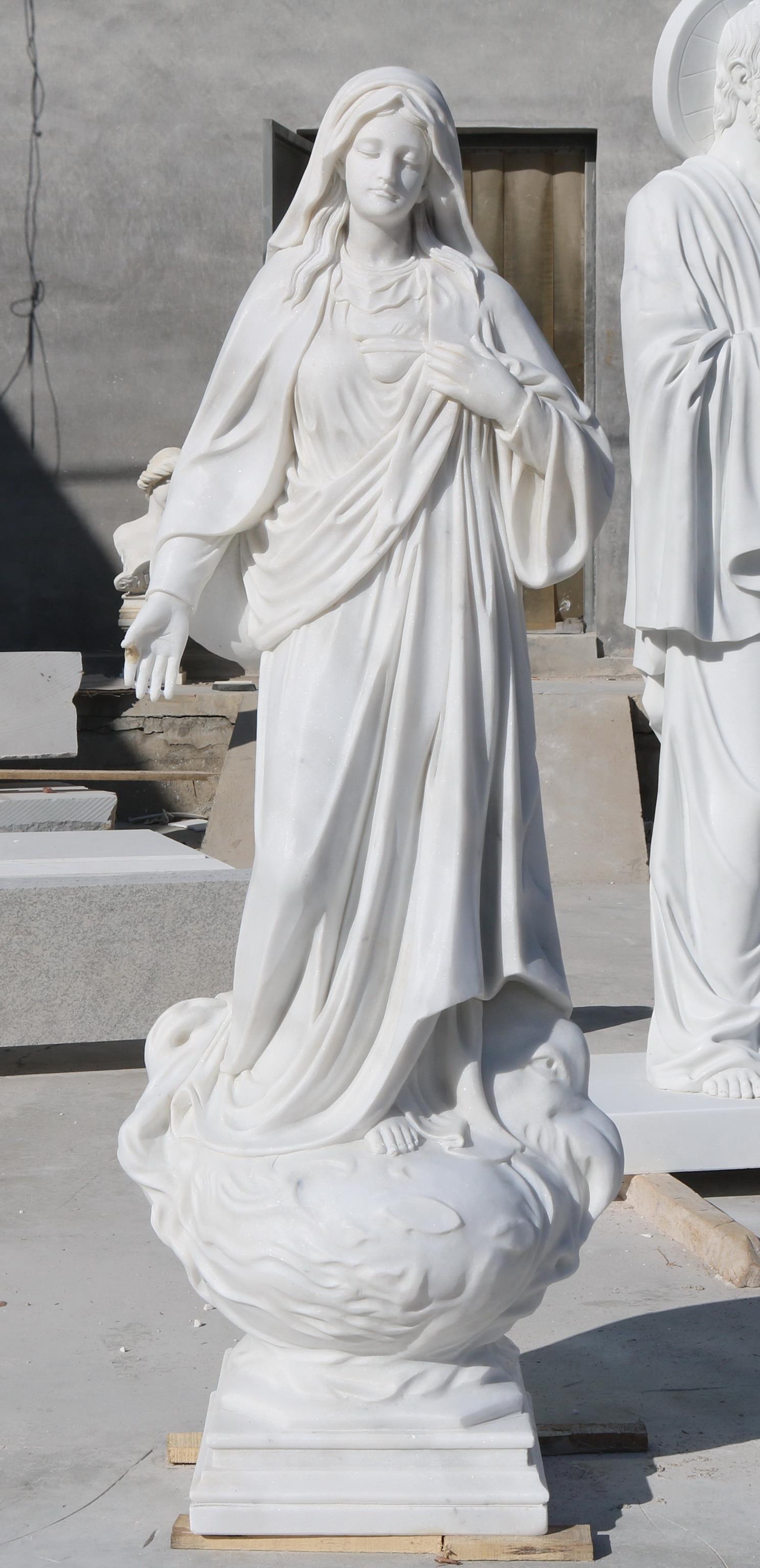 Custom Mary In Marble 0"