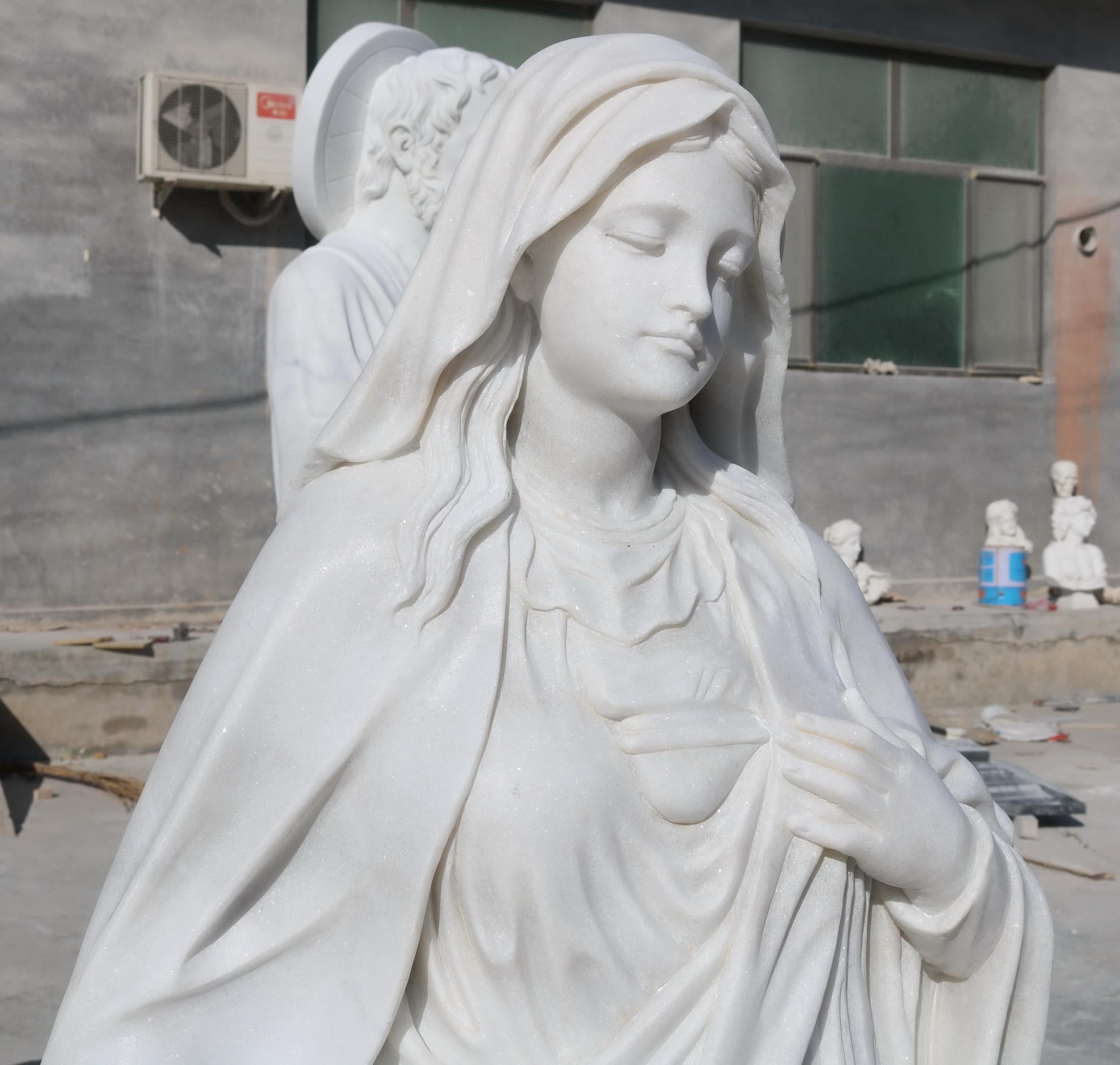 Custom Mary In Marble 0"