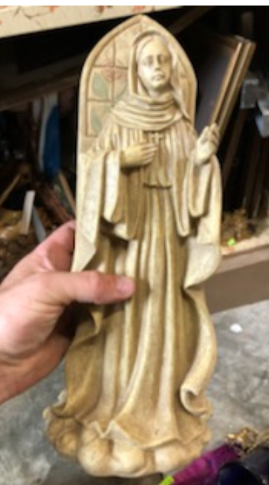 Larger Mary Statue with Backdrop