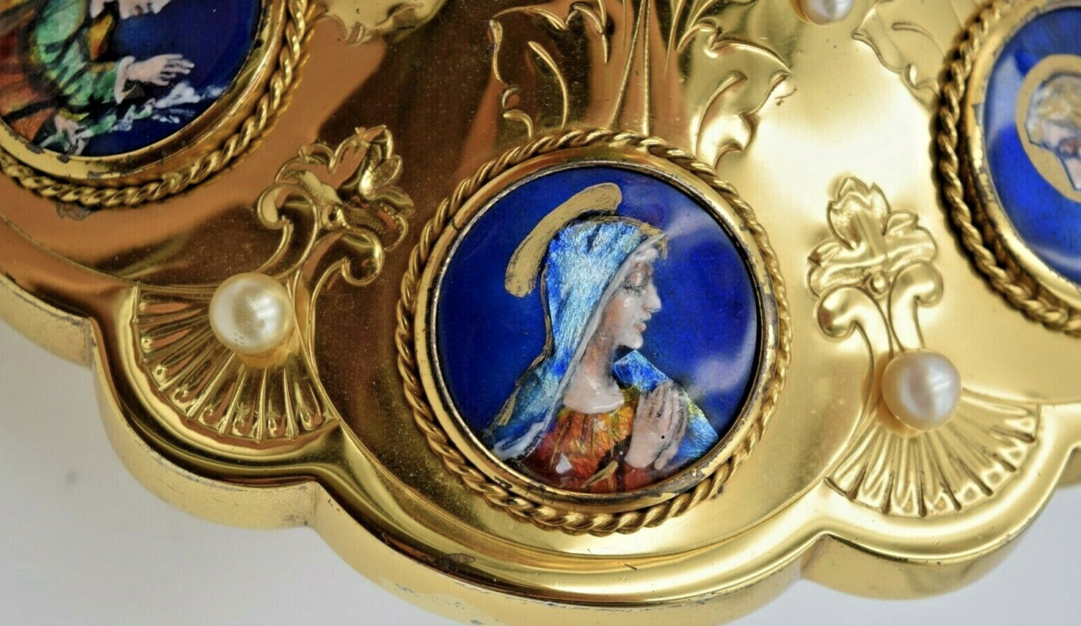 Antique Chalice B470