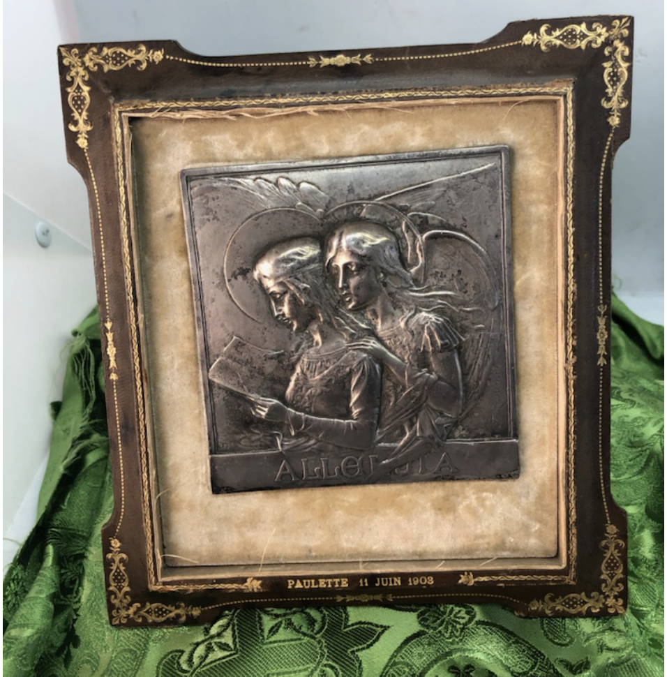 A12 French Embossing of Angels on Tooled Leather