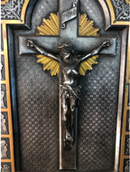 A14 Hand Engraved Crucifixion with 12 apostles