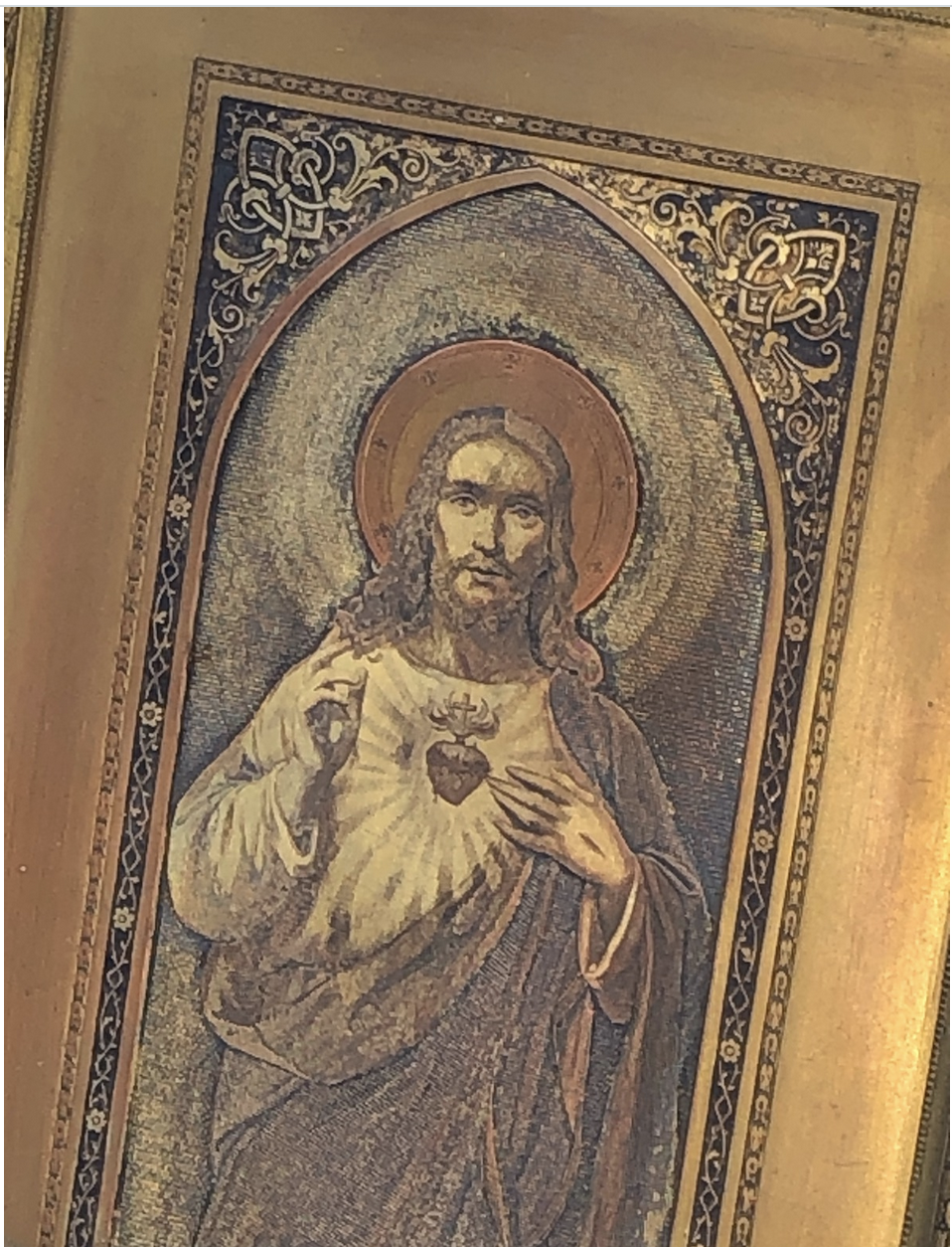 Sacred Heart of Jesus Engraved and signed By B Wicker. Rare Detail