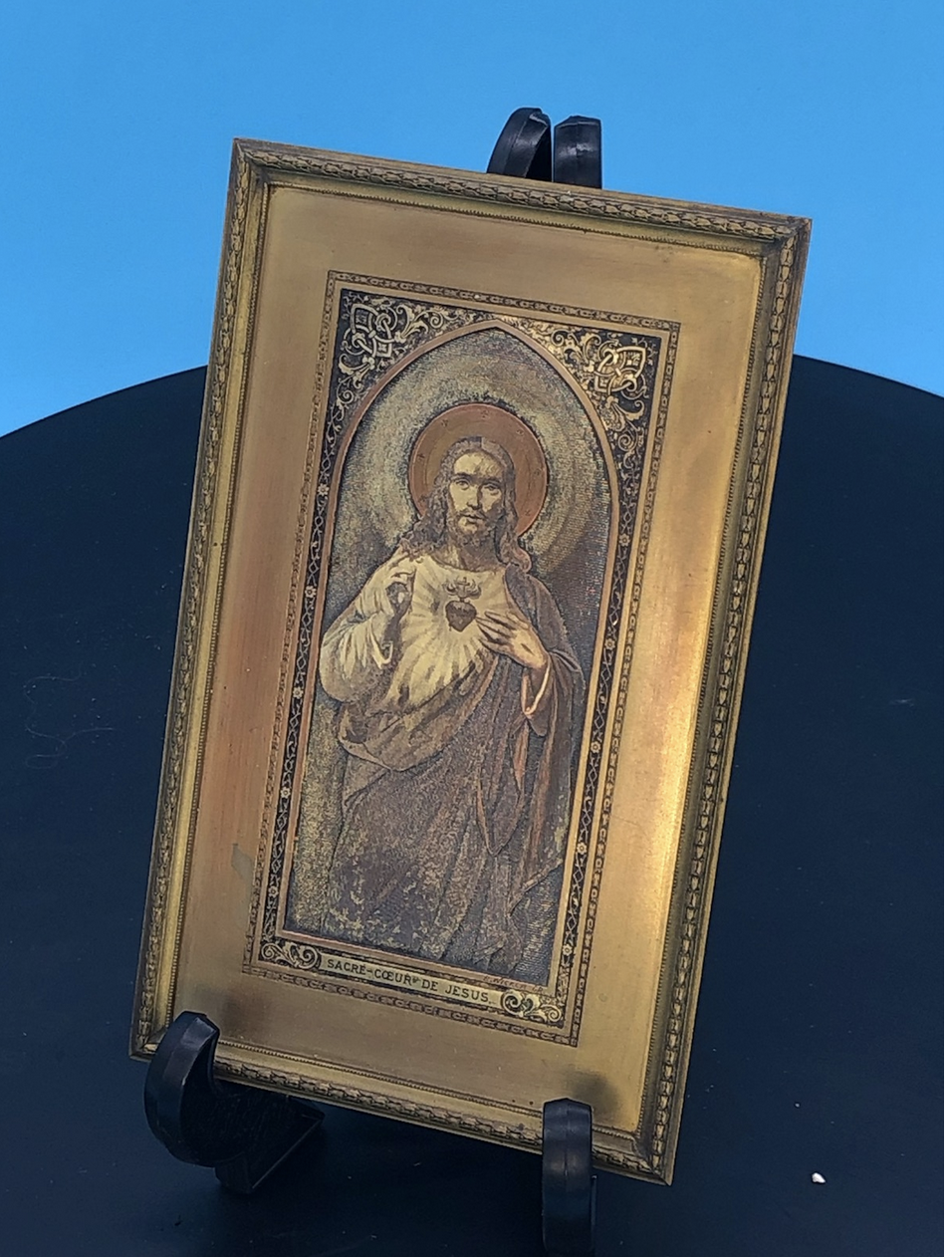 Sacred Heart of Jesus Engraved and signed By B Wicker. Rare Detail