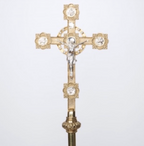 H-280 Processional Crucifix