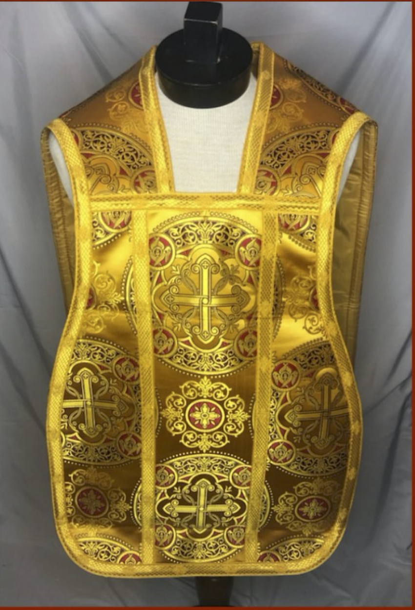B-18 Gold Roman Chasuble. Fynders Keepers