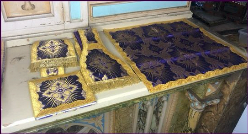 B-18 New European Violet Vestment Fynders Keepers