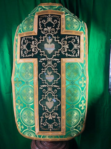 B-27 Green 3 Hearts Chasuble