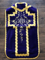 European Violet Vestment H121 Velvet 5 piece w/ real metallic