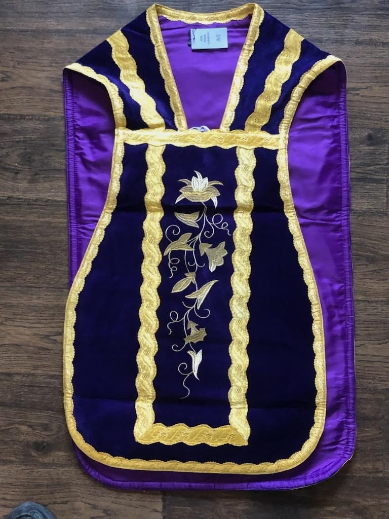 European Violet Vestment H121 Velvet 5 piece w/ real metallic Fynders Keepers
