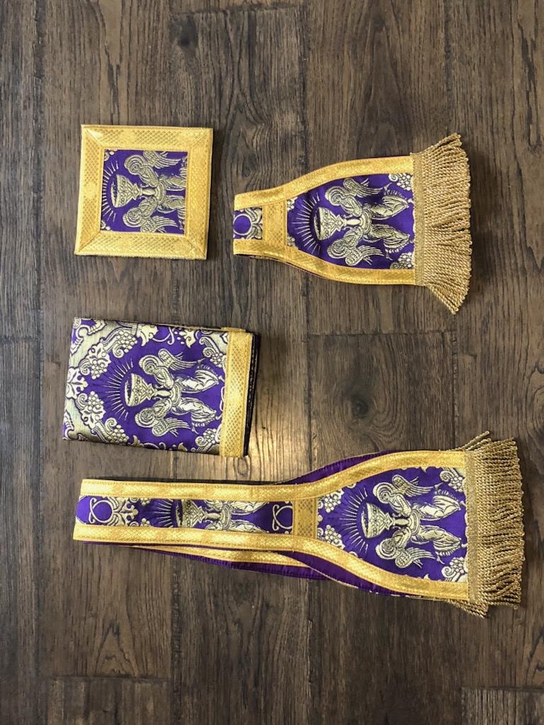 Standing Angel Pattern Violet Vestment 5 piece set Fynders Keepers