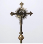 H-332 PROCESSIONAL CRUCIFIX